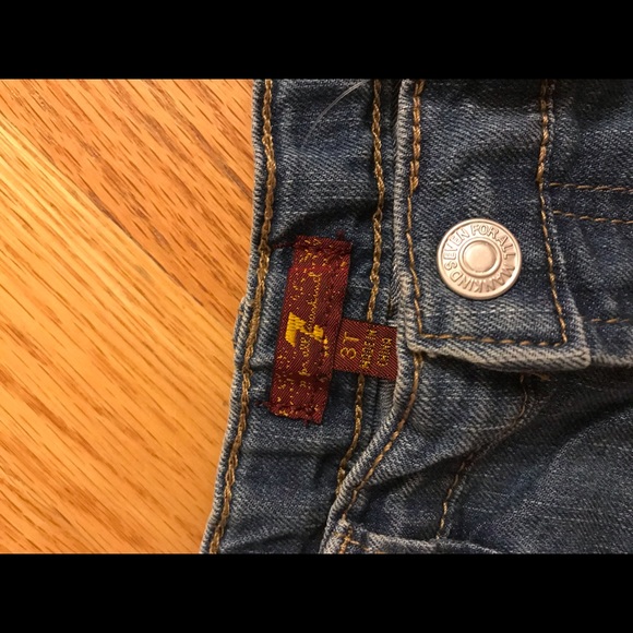 Girls 7 for all Mankind Jeans capris/shorts NEW - Picture 3 of 3